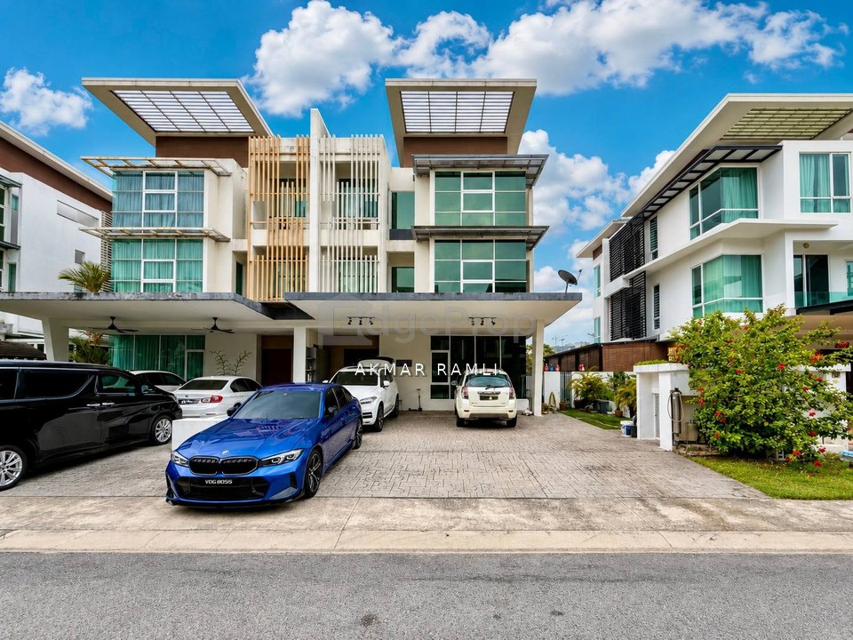 Jacaranda Garden Residence