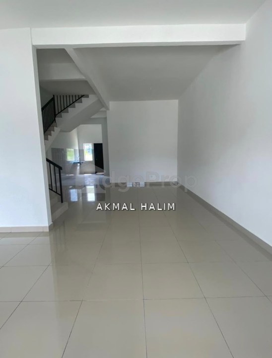 Sabak Bernam,double storey terrace house for sale,near main road, Selangor, Sabak Bernam