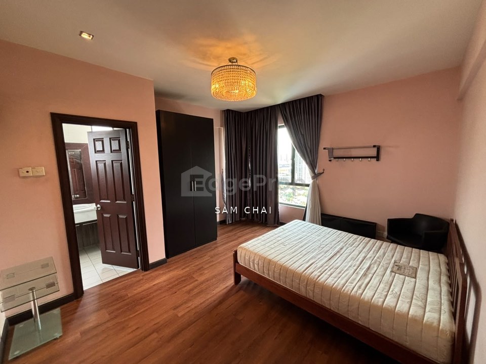 Desa ParkCity (Nadia Parkfront Condominium)