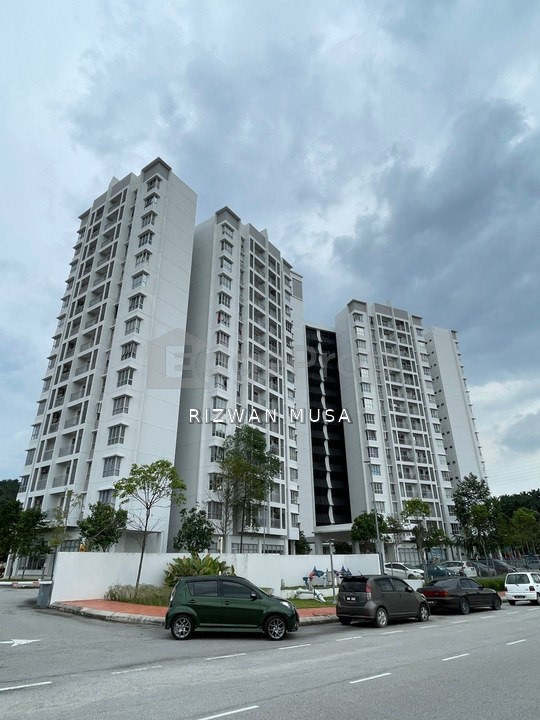 Beautiful Danau Perintis Condo Puncak Alam, Selangor, Bandar Puncak Alam