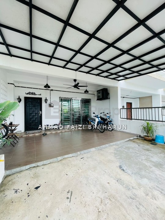 TERES DUA TINGKAT TAMAN PAHLAWAN 2 GEMAS N9 UNTUK DIJUAL (FACING OPEN), Negeri Sembilan, Gemas