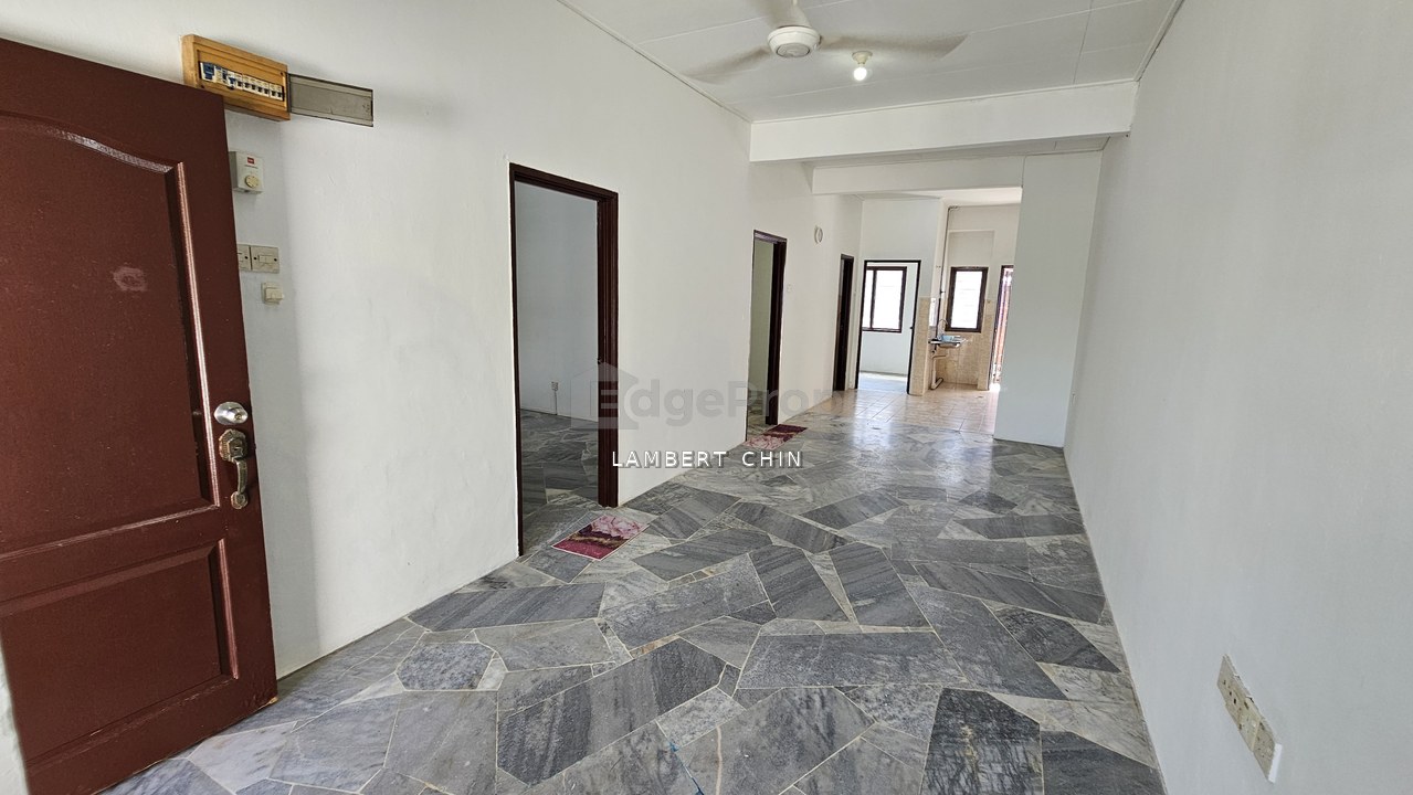 Single storey terrace, facing field, well-kept @ Bandar Sg Buaya Rawang, Selangor, Hulu Selangor