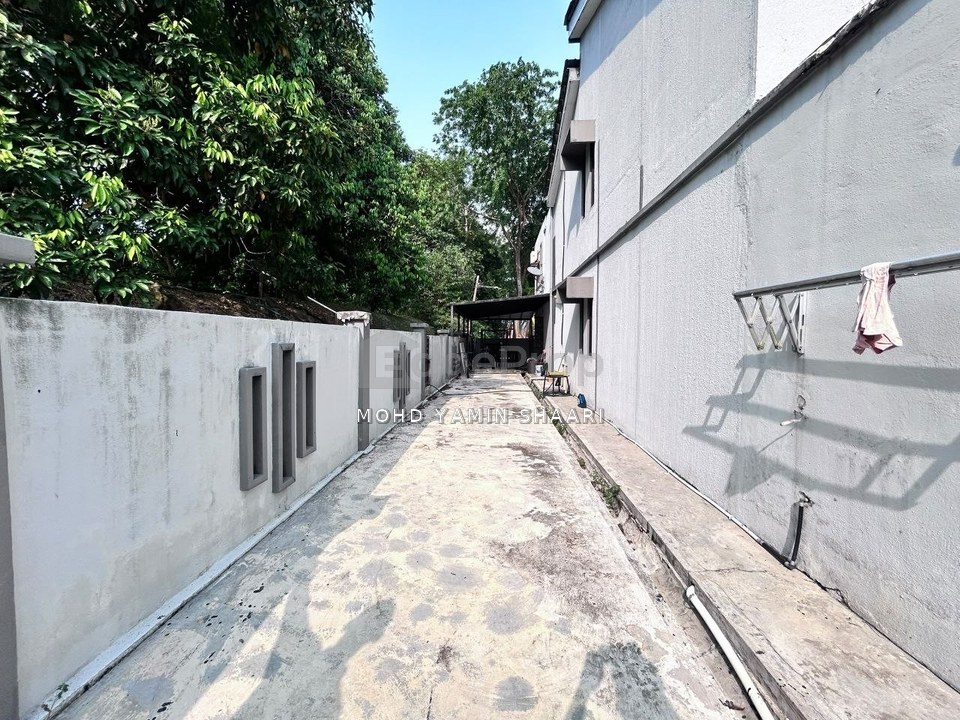 35' x 80' ENDLOT CANTIK, FACING OPEN 🤩  Double Storey Terrace Endlot Seksyen 8 Shah Alam FOR SALE!, Selangor, Shah Alam