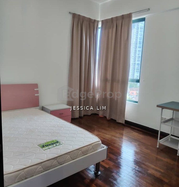 Desa ParkCity (Nadia Parkfront Condominium)