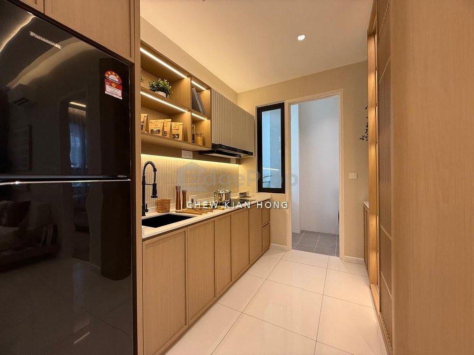 Johor Bahru City Center Sunway Majestic Apartment Open for Sale Low Threshold Town Unit, Johor, Johor Bahru