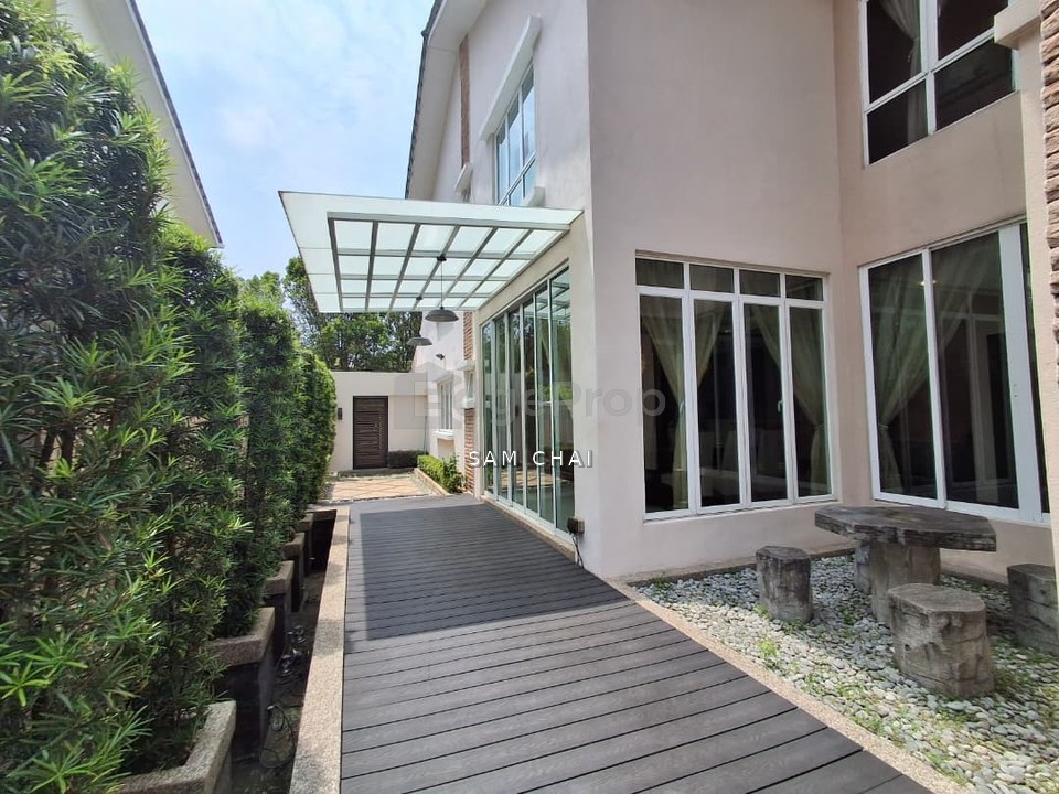 Desa ParkCity (LeVenue)