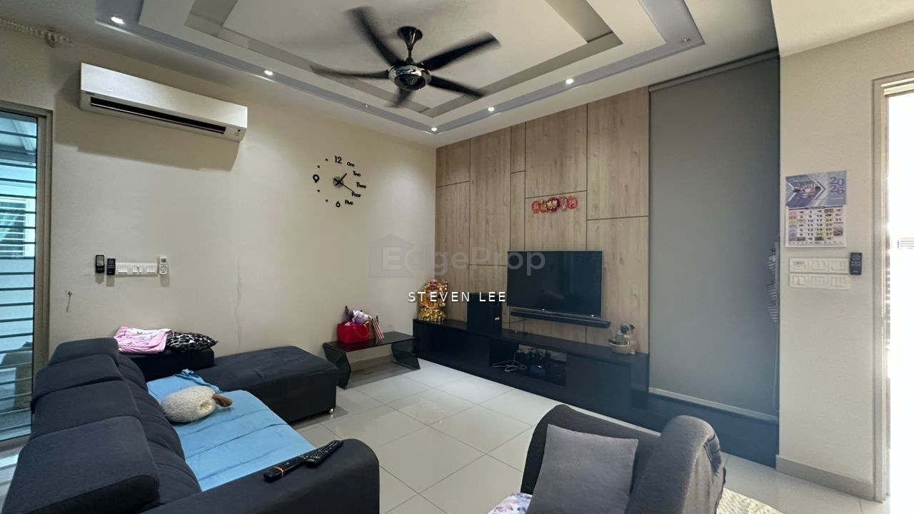 Chloe Residence, Kota Emerald