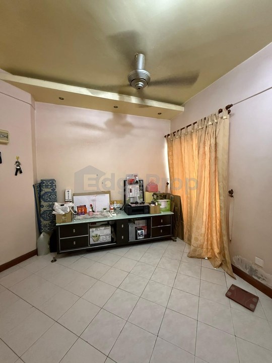 Desa Bayan Apartment