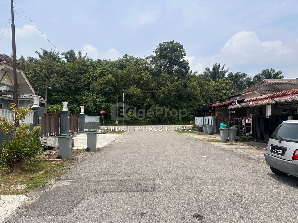 Taman Perdana Ayer Hitam Johor For Sale Endlot Non Bumi Lot , Johor, Ayer Hitam