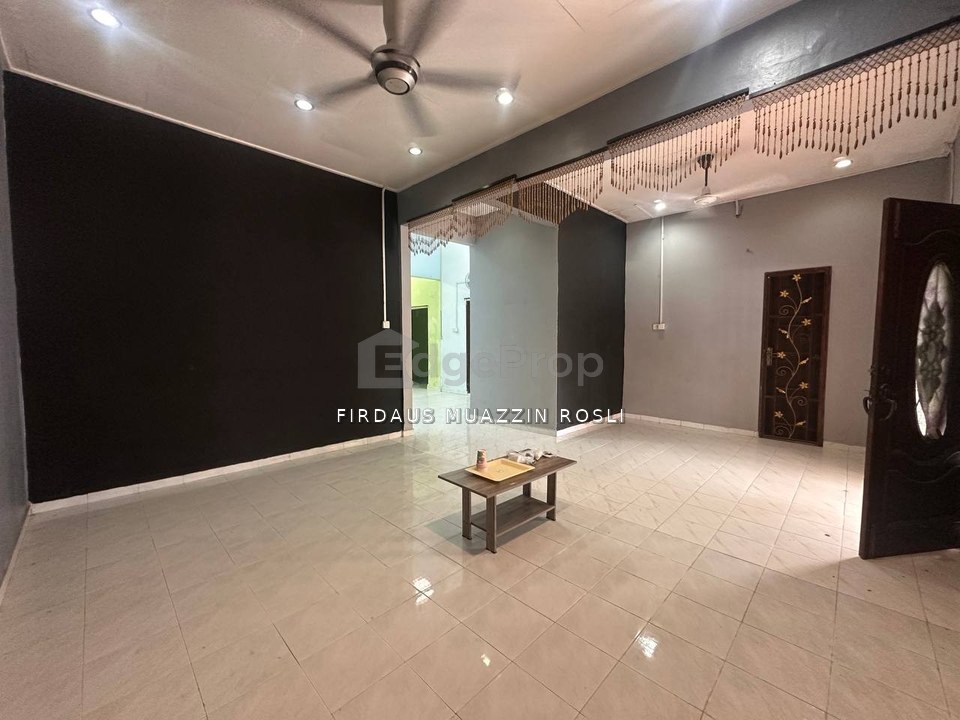 Taman Perdana Ayer Hitam Johor For Sale Endlot Non Bumi Lot , Johor, Ayer Hitam