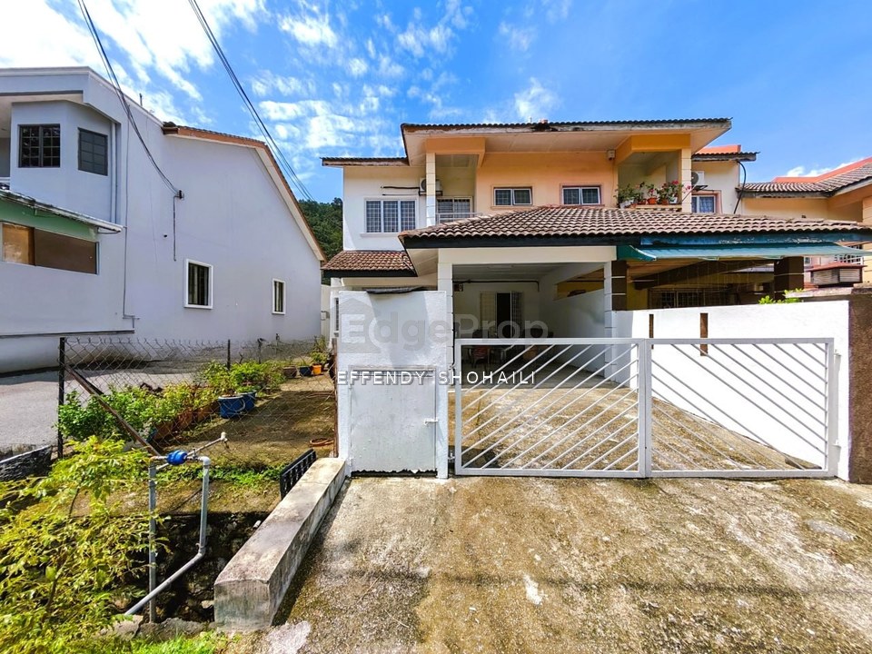 Taman Ukay Perdana
