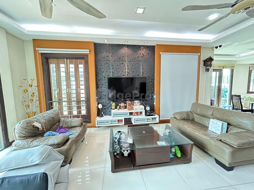 Subang Heights East