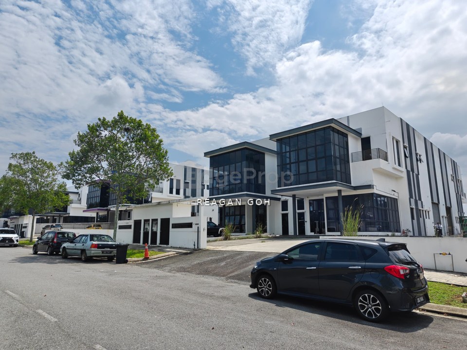 Eco Business Park 1