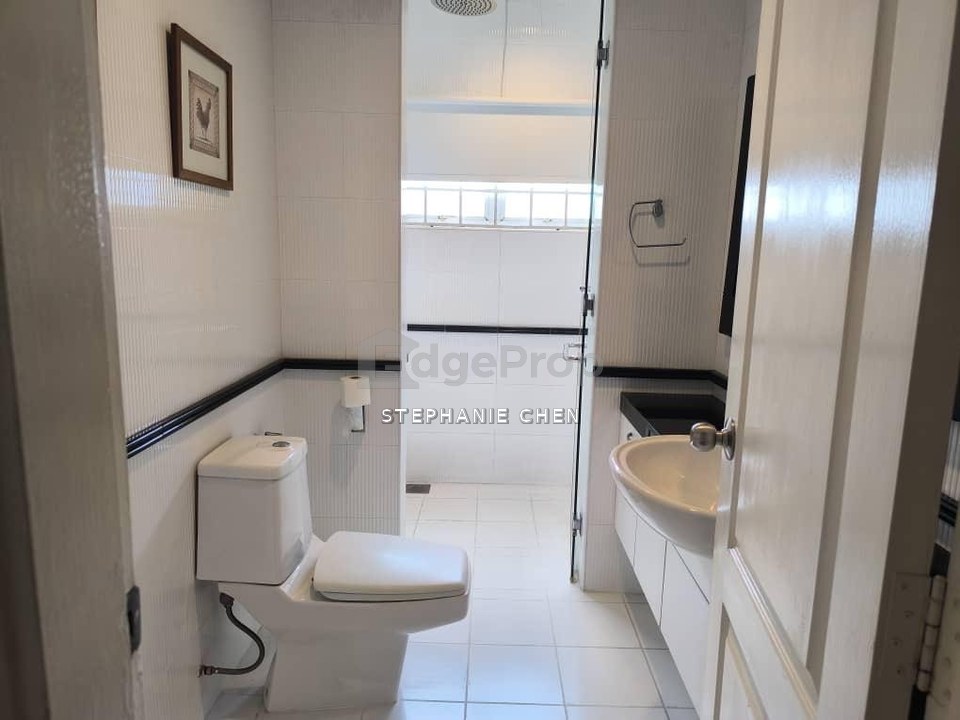 Corner bungalow for sale in SS1 Kampung Tunku PJ Petaling Jaya, Selangor, Petaling Jaya