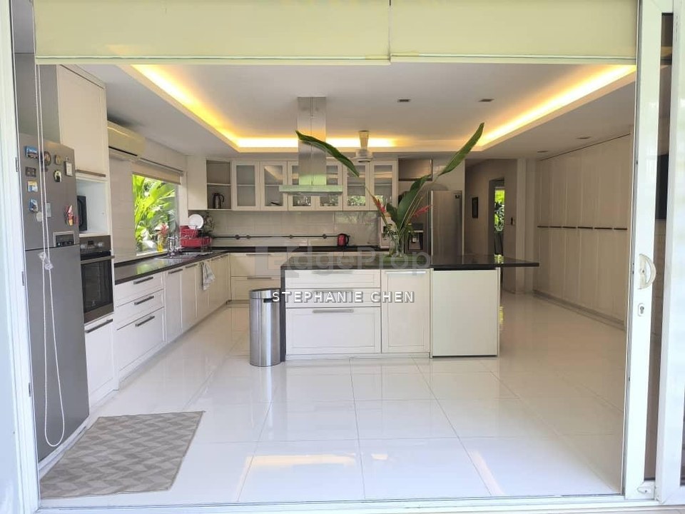 Corner bungalow for sale in SS1 Kampung Tunku PJ Petaling Jaya, Selangor, Petaling Jaya