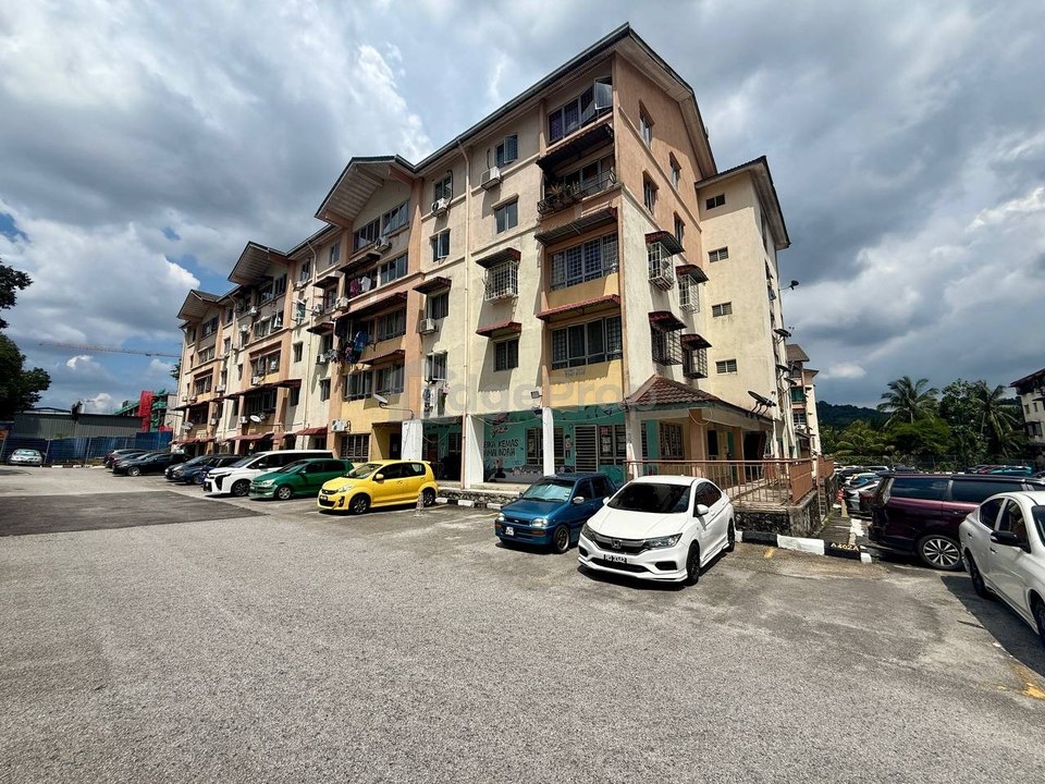 Apartment Indah, Damansara Damai