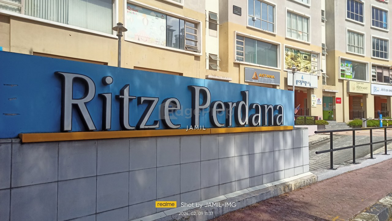 Ritze Perdana 1