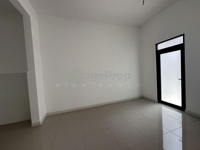 Rumah baru Siap  Cahaya Alam U12 Shah Alam, Selangor, Shah Alam