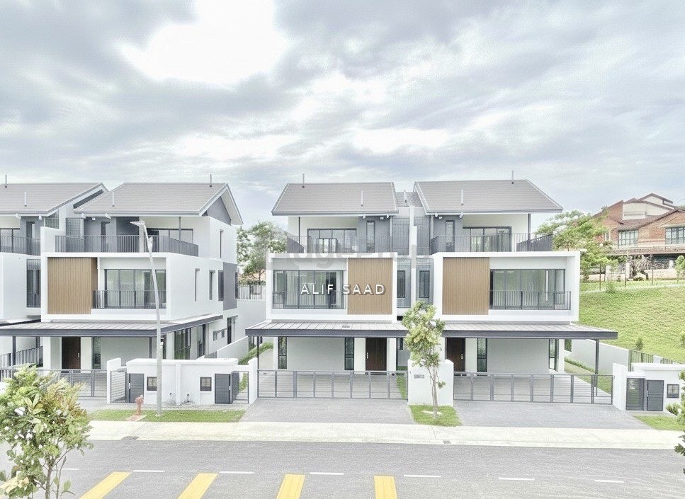 Bukit Jelutong