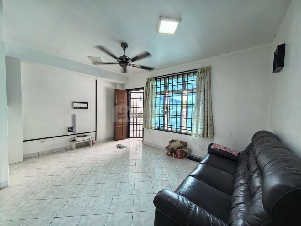 首购族想买房，最头痛的就是头期💸 #Sri Pulai Perdana 这间双层排屋可以了解一下😍 Full Loan & Cash Out❤️, Johor, Skudai
