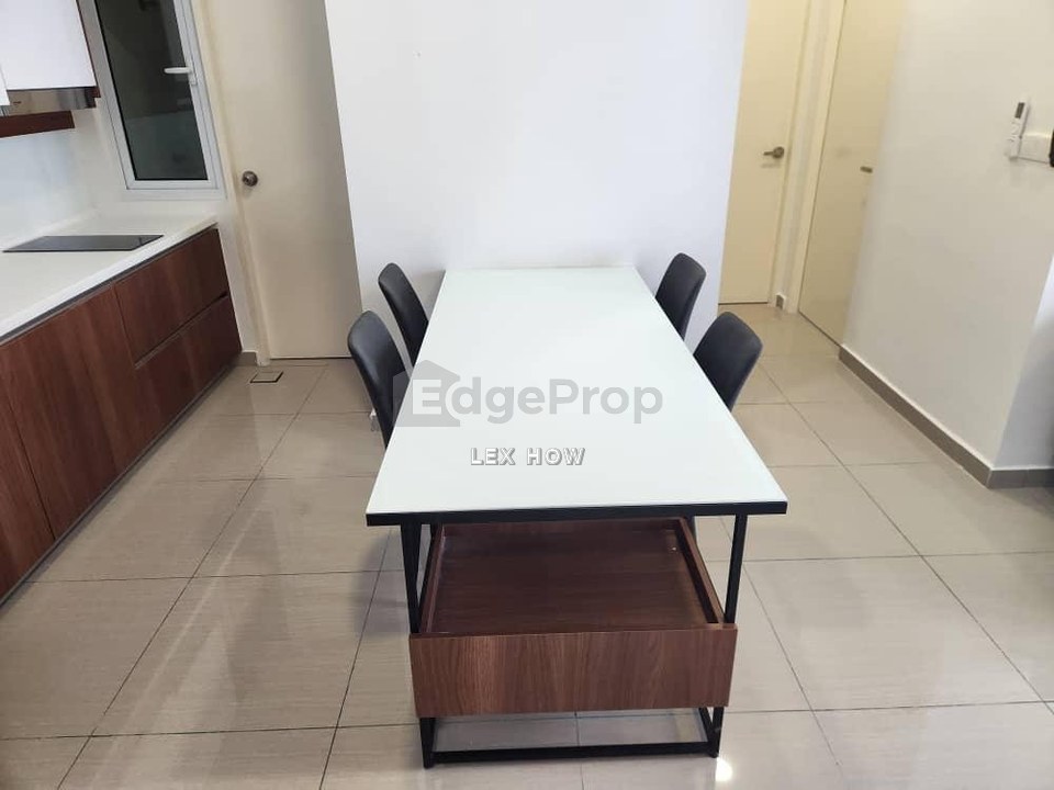 Mesahill Premier Nilai Renovated Furnished Unit For Sale at Bandar Baru Nilai, Negeri Sembilan, Nilai