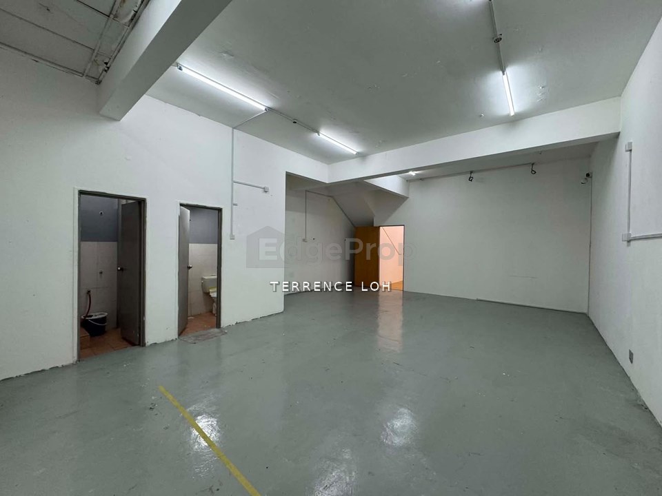Taman Mount Austin Commercial