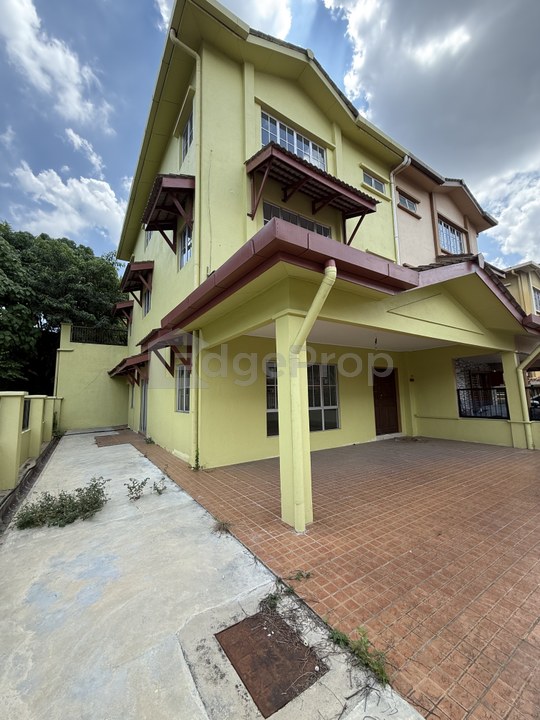 Cheras Taman Minang Ria 3-STY Semi D {35x85] Freehold, Selangor, Batu 9th Cheras