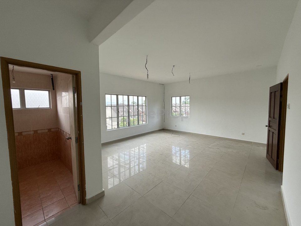 Cheras Taman Minang Ria 3-STY Semi D {35x85] Freehold, Selangor, Batu 9th Cheras