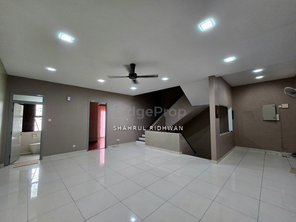 3-Storey Terrace @ Damai Impian, Alam Damai, Cheras KL Open Facing | Renovated Unit | Below Market Price, Kuala Lumpur, Cheras