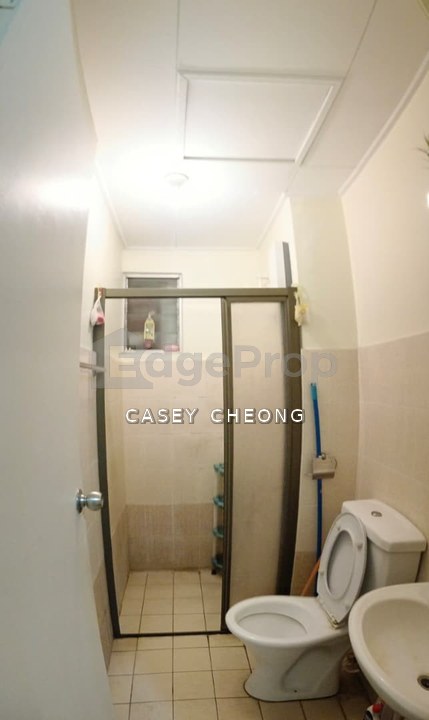 Koi Tropika Condo Single Rooms - furnished with WiFi , Selangor, Bandar Puteri Puchong