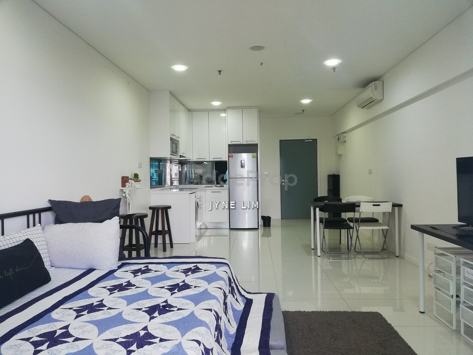 Mercu Summer Suites