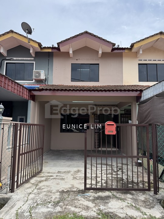 Taman Cempaka Serom