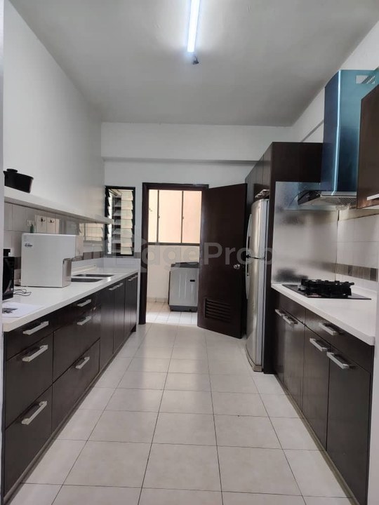 Desa ParkCity (Nadia Parkfront Condominium)