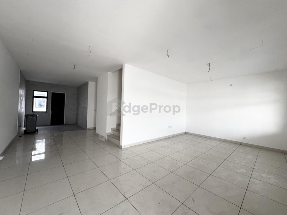 Green Pavilion Kulai Indahpura 2sty brand new , Johor, Kulai