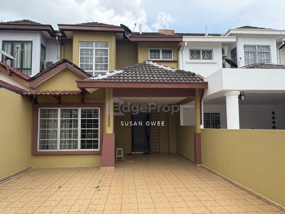 2 storey house at Anggerik Liparis Kota Kemuning for rent  , Selangor, Kota Kemuning