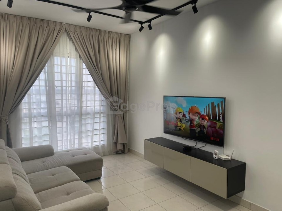 For sale aronia apartment bandar parklands klang fully furnished, Selangor, Klang