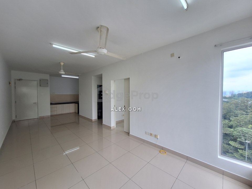 Newly Repainted, Good Condition, 2 Car Park, Bright & Cozy Unit, Kuala Lumpur, Cheras