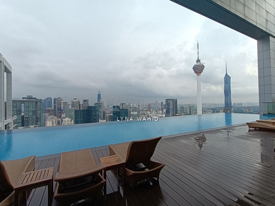 Face Platinum Suites