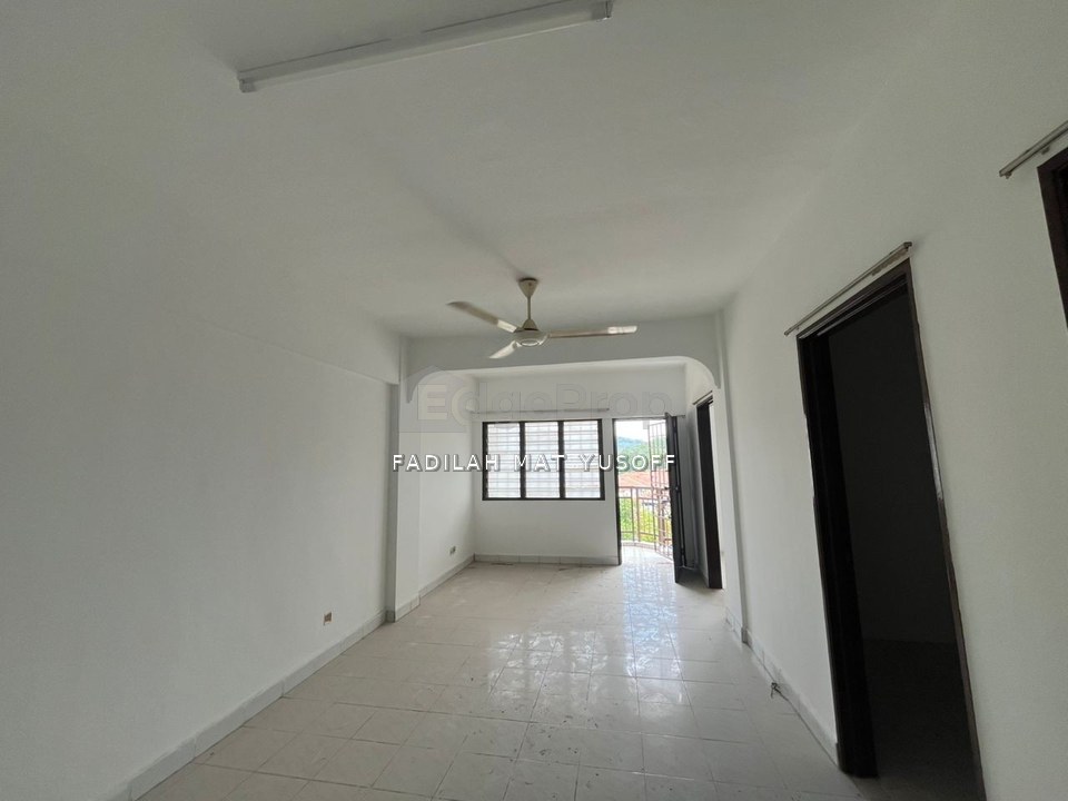 Medium Cost Apartment (Seroja) Taman Tun Teja Rawang Selayang, Selangor, Rawang