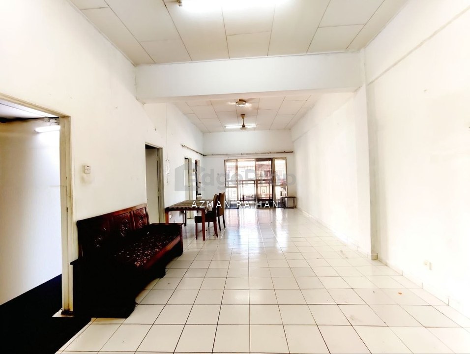 Sri Manja Square 1