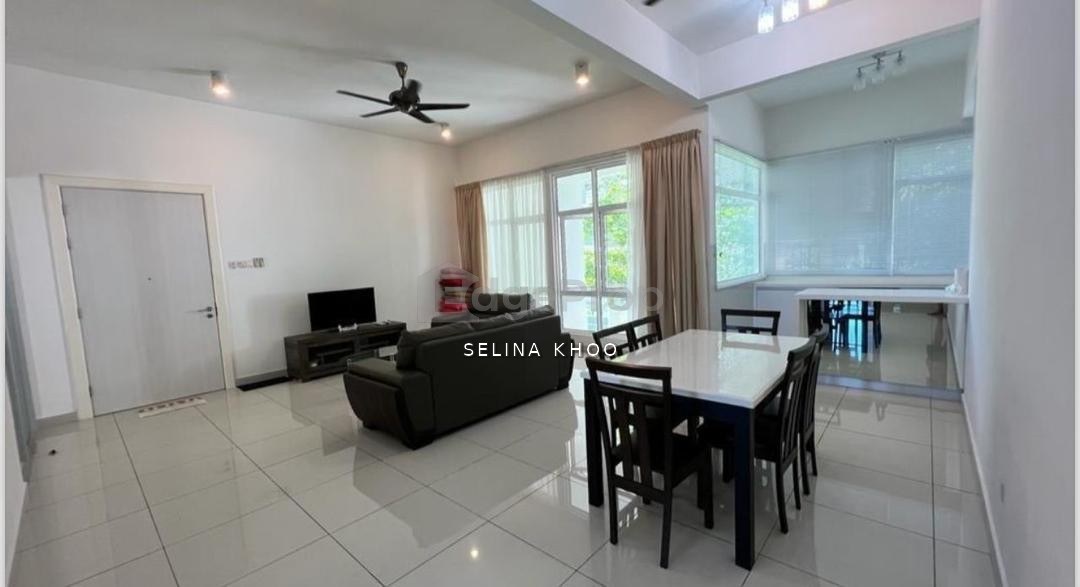 Ferringhi Residence
