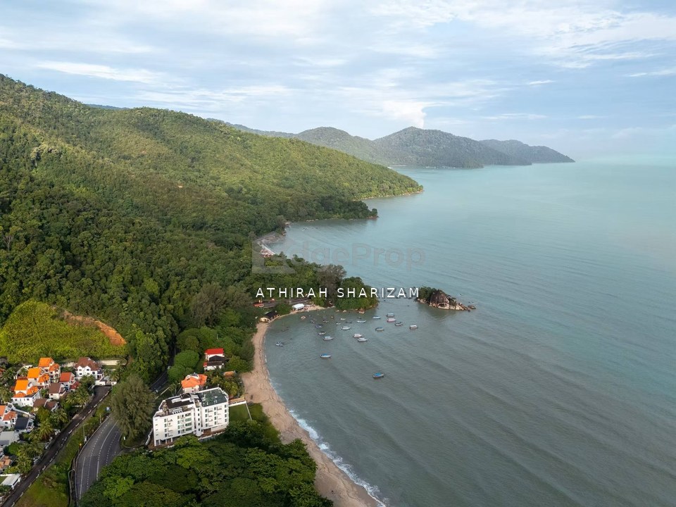 BEACH FRONT Bungalow Batu Feringgi Penang, Penang, Batu Ferringhi