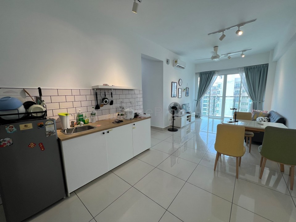 Tropicana Bay Residences