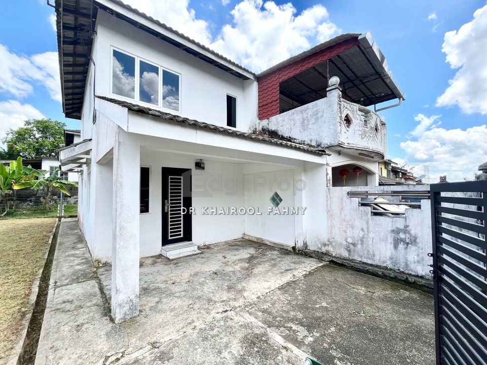Corner Lot Taman Kota Masai Jalan Duku Pasir Gudang Double Storey Terrace, Johor, Pasir Gudang