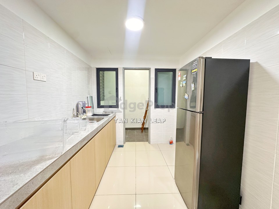 Silk Sky Cheras Selatan Balakong Amerin 3 Room Condo C180 Cheras Traders Square, Selangor, Balakong