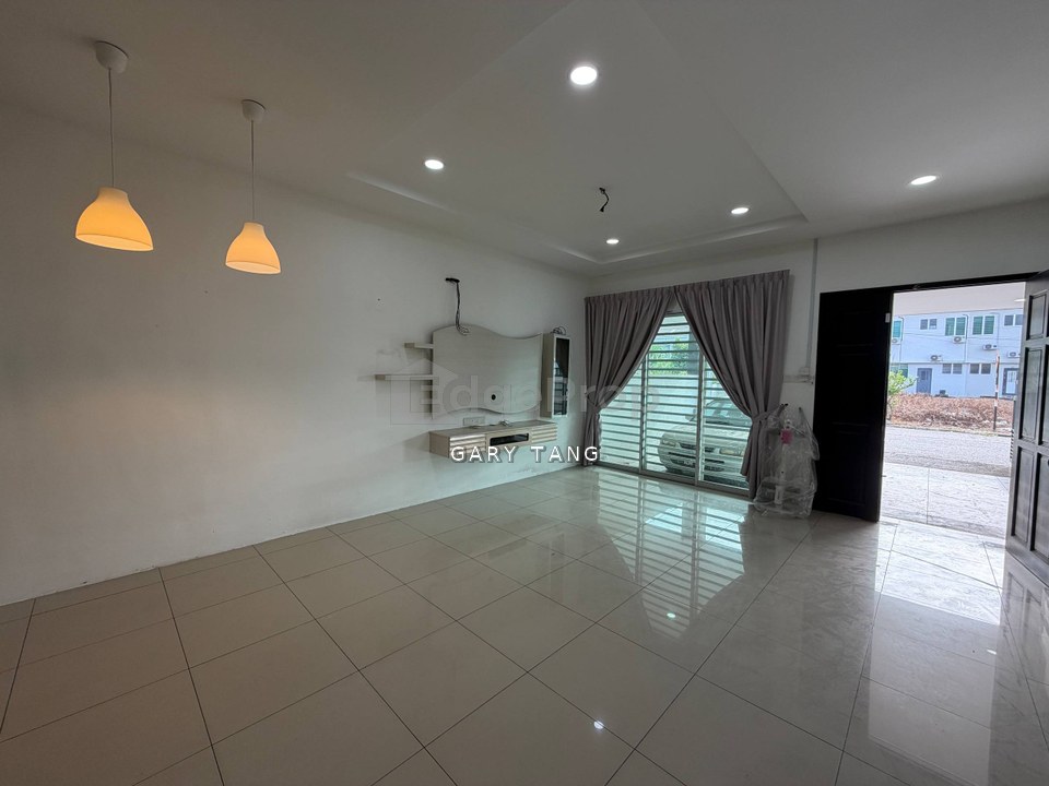lahat baru, double storey terrace house, good condition, Perak, Lahat