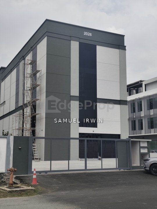 2-Storey Shop / Office Building - Commercial Property For Rent Seremban 2