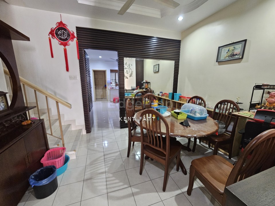 Taman Megah Kepong 2.5 Storey Terrace House, Kuala Lumpur, Kepong
