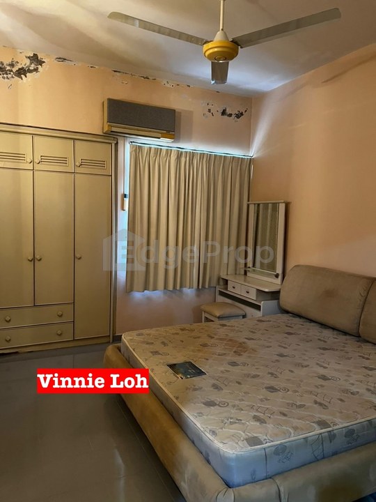 Why pay premium high-rise prices when you can own a spacious, low-density Freehold unit right beside Gurney Paragon for under RM700k?, Penang, Persiaran Gurney