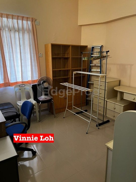 Why pay premium high-rise prices when you can own a spacious, low-density Freehold unit right beside Gurney Paragon for under RM700k?, Penang, Persiaran Gurney